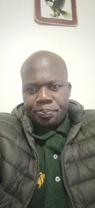 Leonard Manda