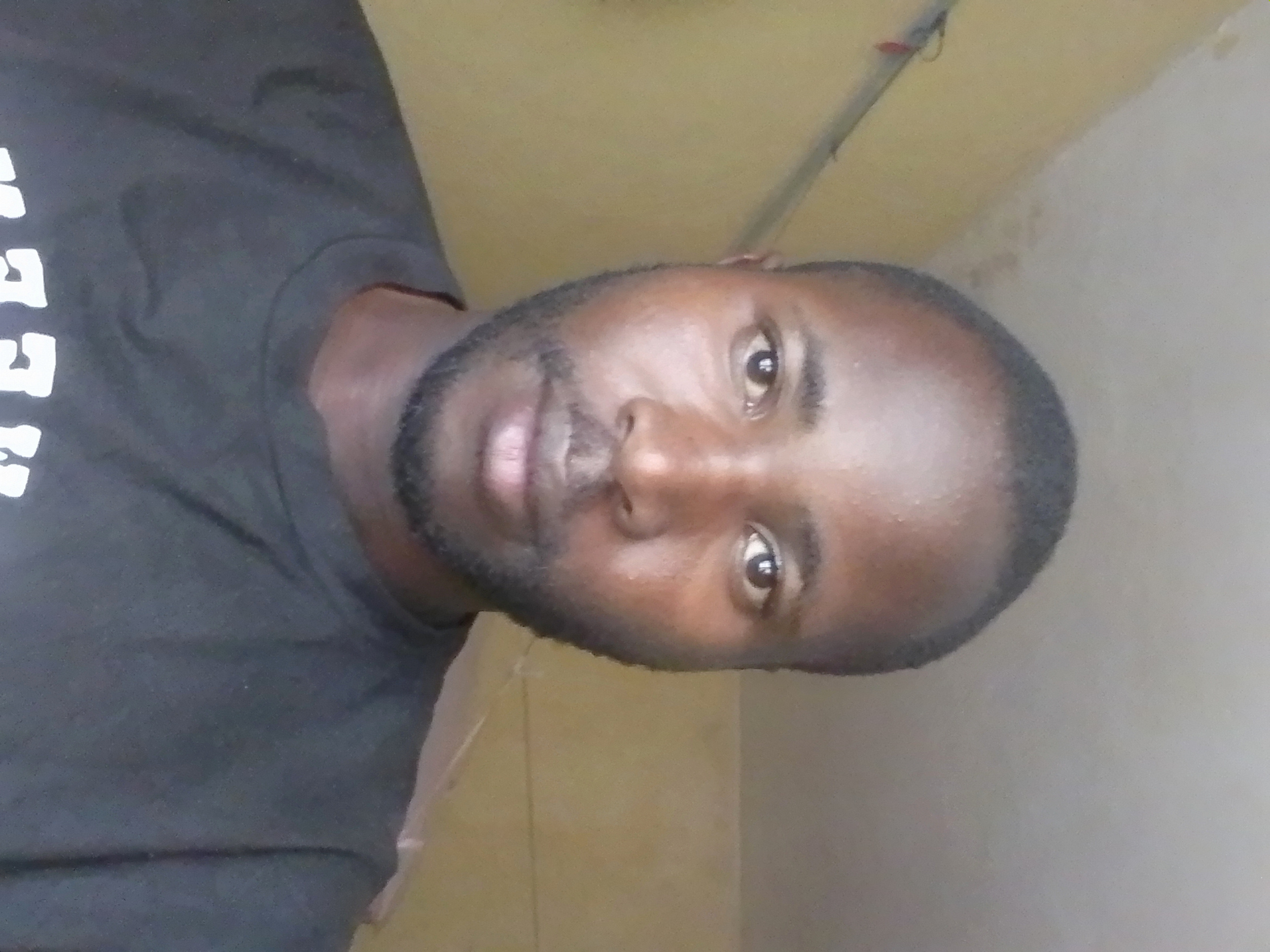 Londvine Mmanyi